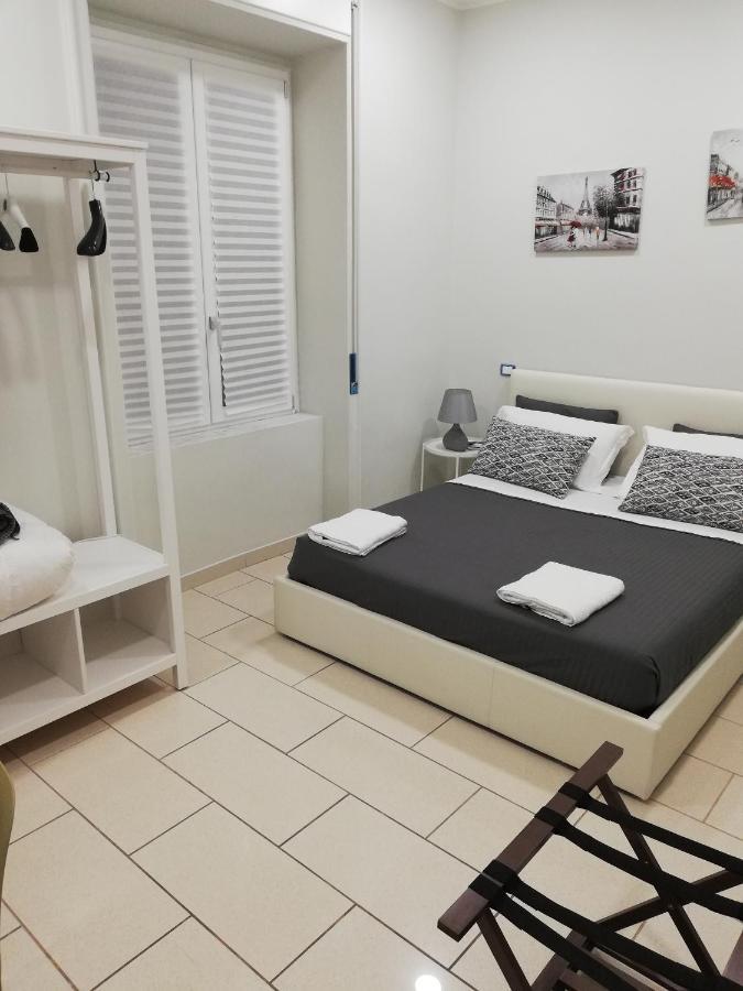 Bed and Breakfast Binario 3 Eboli Exterior foto